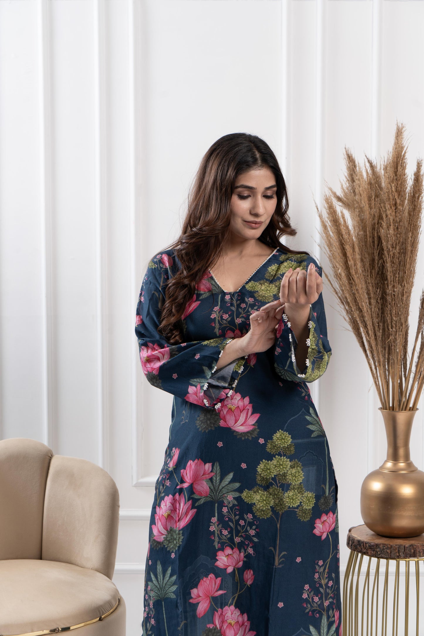 Sapphire Glass Neck Kurta Set