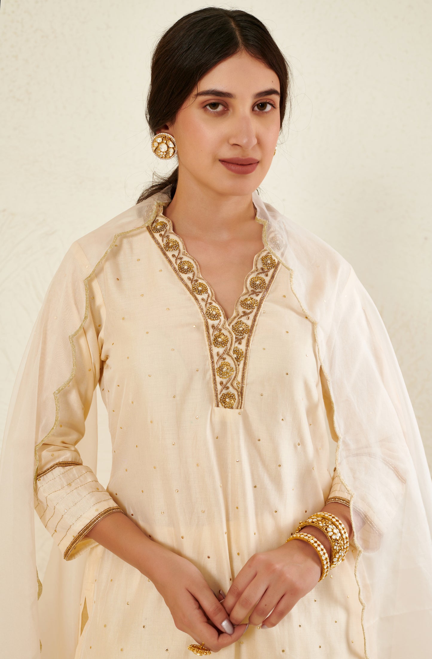 Tara Ivory Kurta Set