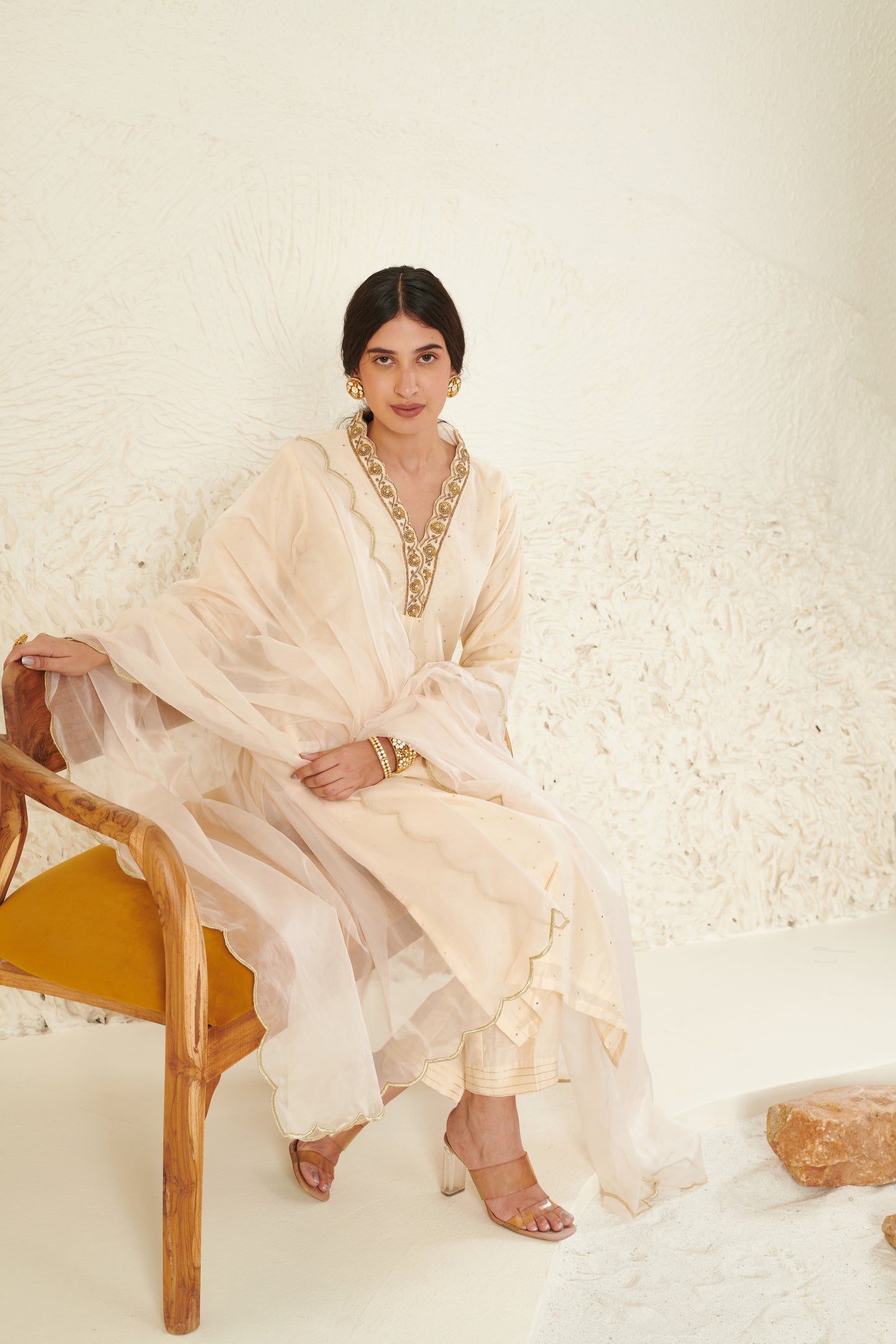 Tara Ivory Kurta Set