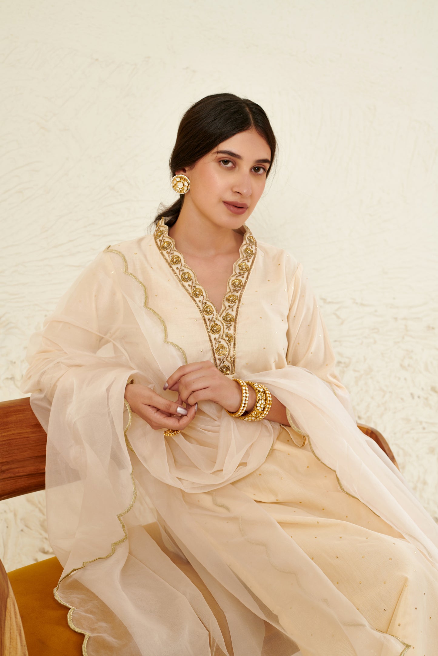 Tara Ivory Kurta Set