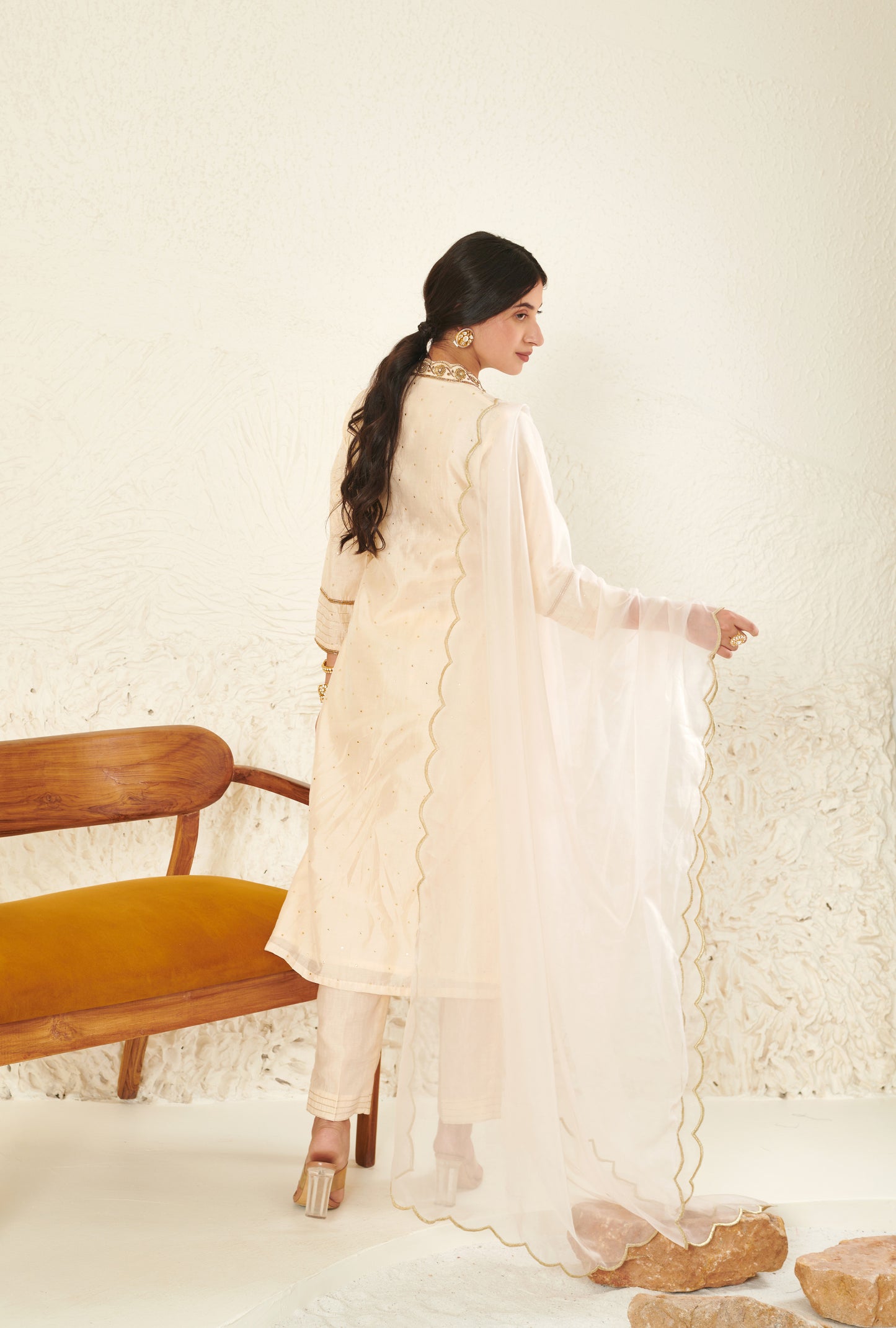 Tara Ivory Kurta Set